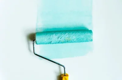 Peinture intérieure au Revest-les-Eaux — murs, plafonds et boiseries